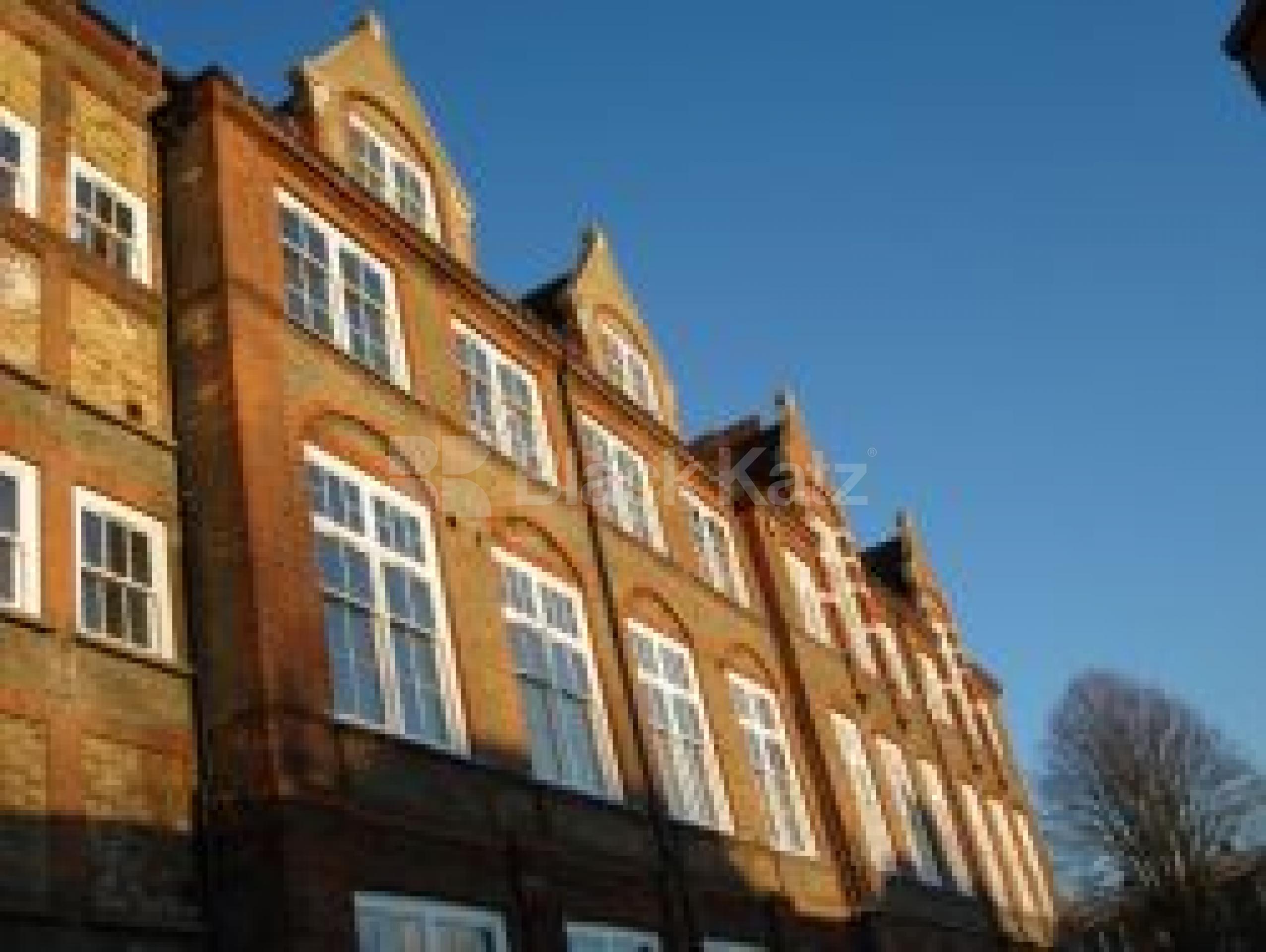 			NEW INSTRUCTION AND TRUELY AMAZING..., 2 Bedroom, 1 bath, 1 reception Flat			 Ecclesbourne road, Angel / Islington N1